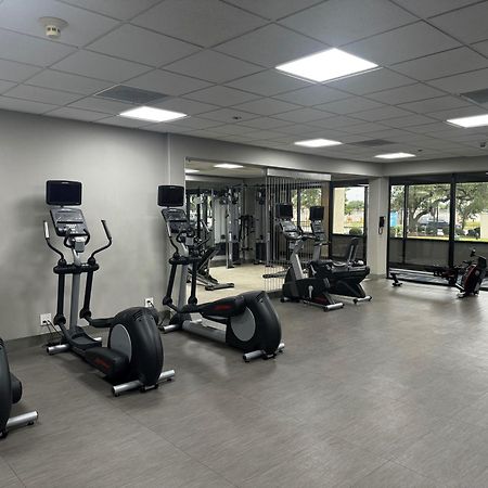 Wingate Houston Near Nrg Park/Medical Center Hotel Ngoại thất bức ảnh